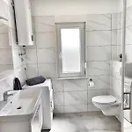 Appartement Sa Pogledom Na Pula