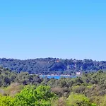 Sa Pogledom Na Pula