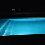 Sa Pogledom Na *