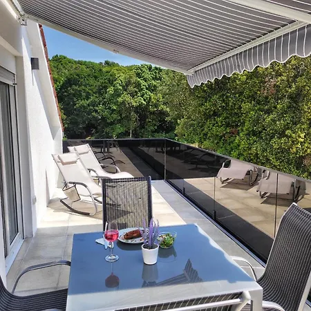 Sa Pogledom Na Lejlighed Pula