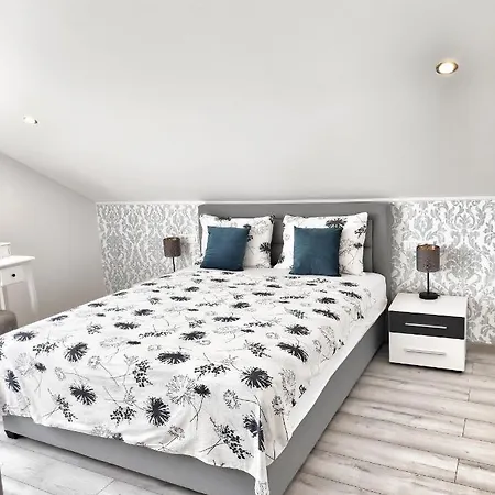 Apartmán Sa Pogledom Na Pula